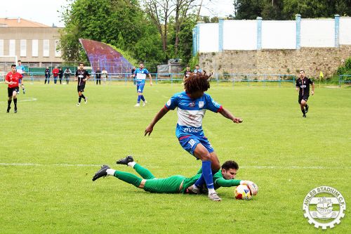 J30. Avilés Stadium - L'Entregu